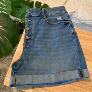 Nine West button shorts